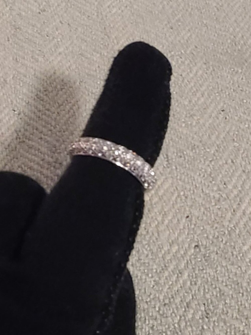 Sterling band with clear stones size 8- 925 stamped